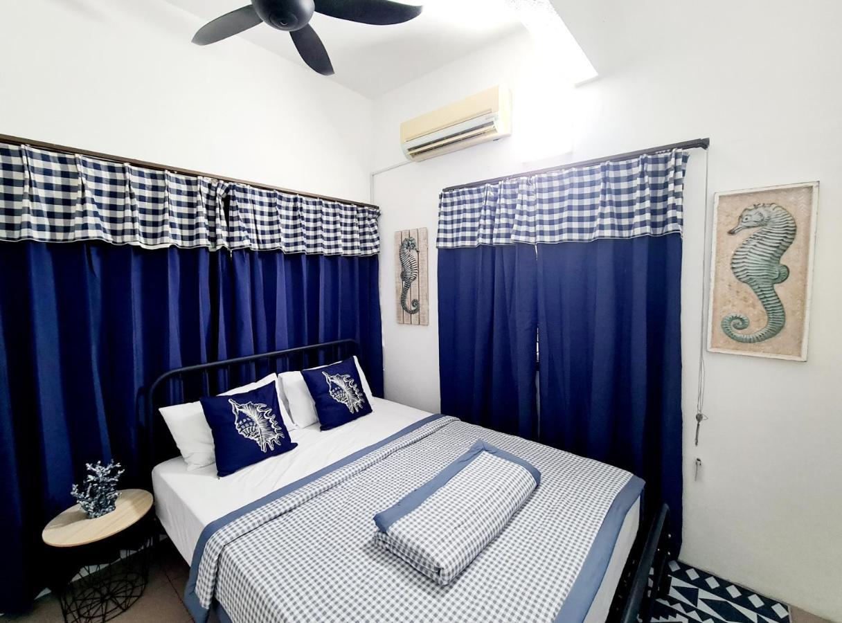 527 Beachhouse L 5 Bedroom With Swimming Pool - 3Min Walk To The Beach Tanjung Bungah (Penang) Exterior foto