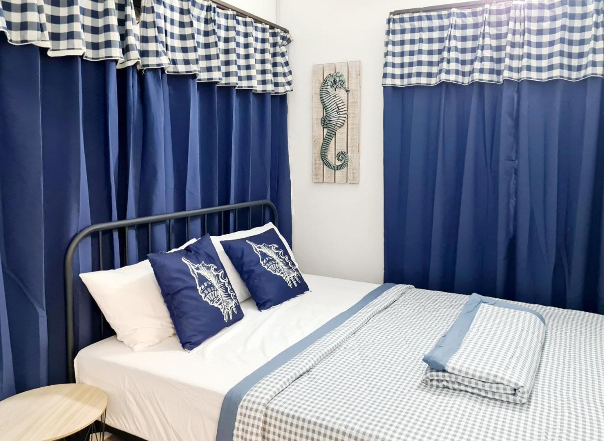 527 Beachhouse L 5 Bedroom With Swimming Pool - 3Min Walk To The Beach Tanjung Bungah (Penang) Exterior foto