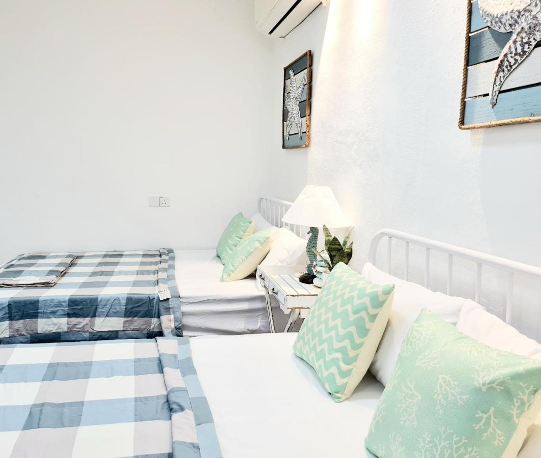 527 Beachhouse L 5 Bedroom With Swimming Pool - 3Min Walk To The Beach Tanjung Bungah (Penang) Exterior foto