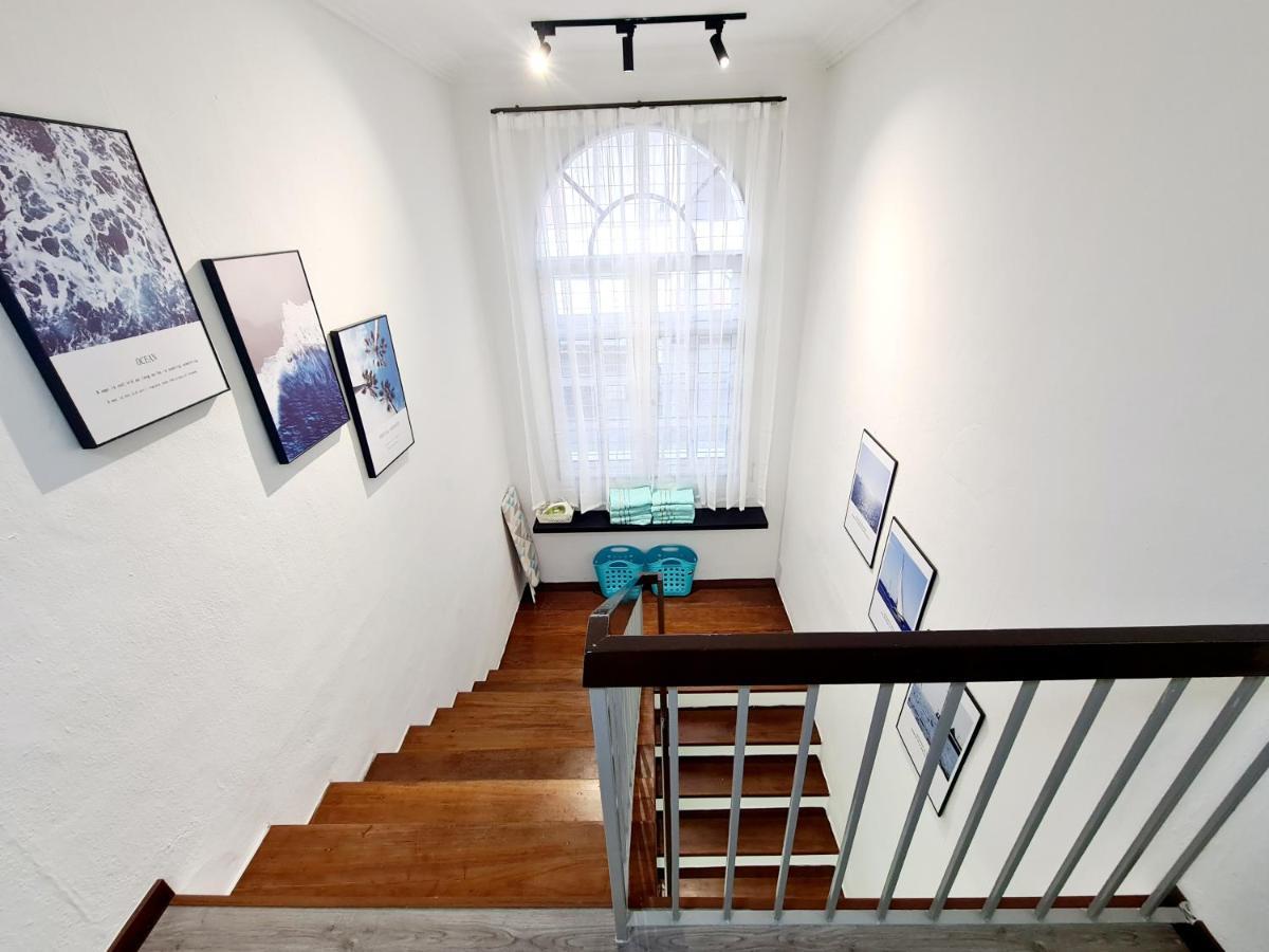 527 Beachhouse L 5 Bedroom With Swimming Pool - 3Min Walk To The Beach Tanjung Bungah (Penang) Exterior foto