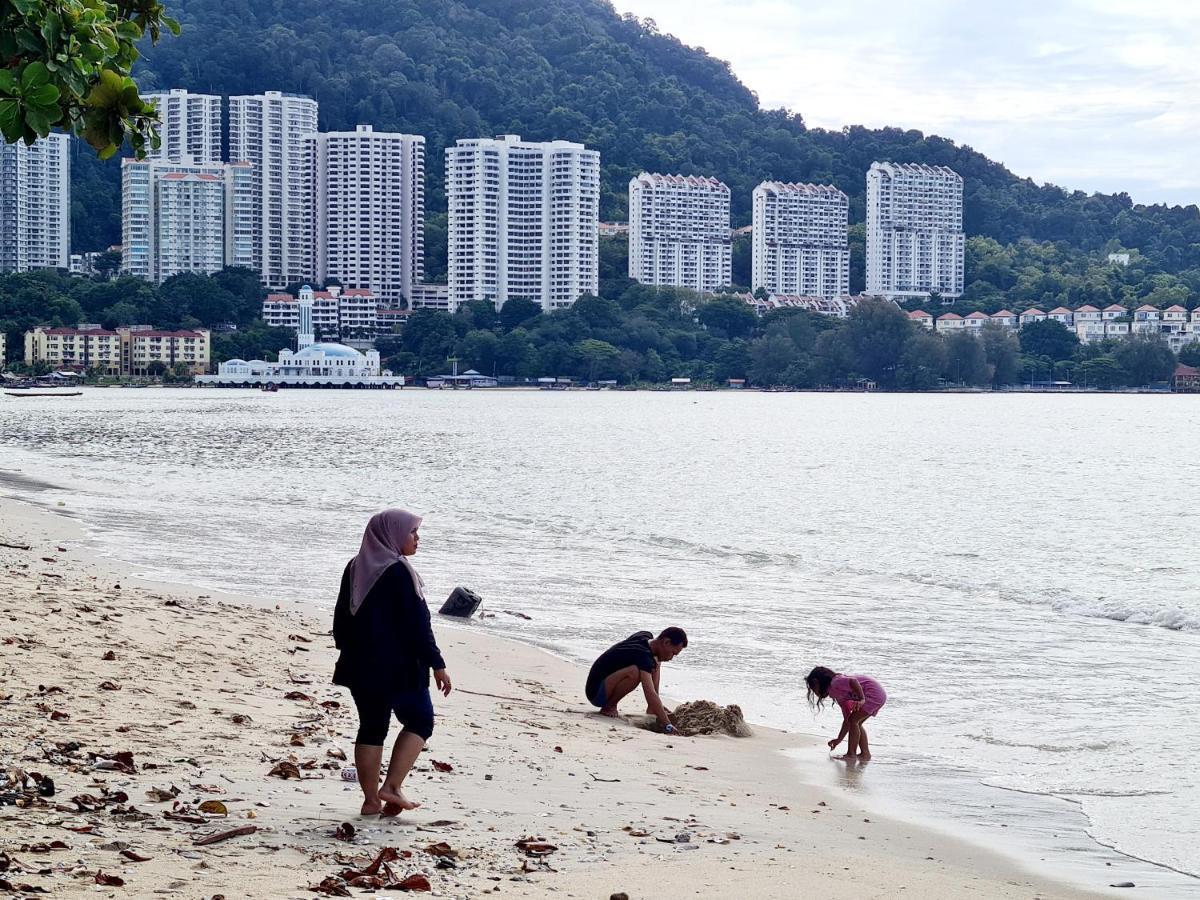 527 Beachhouse L 5 Bedroom With Swimming Pool - 3Min Walk To The Beach Tanjung Bungah (Penang) Exterior foto